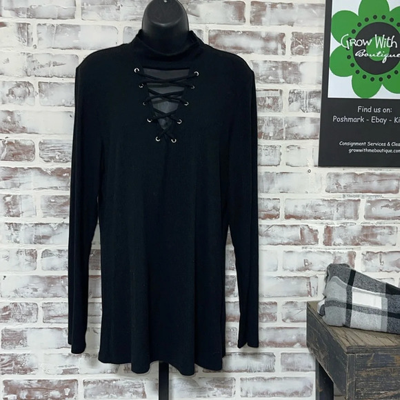 Torrid ribbed long sleeve 1X - Picture 1 of 6